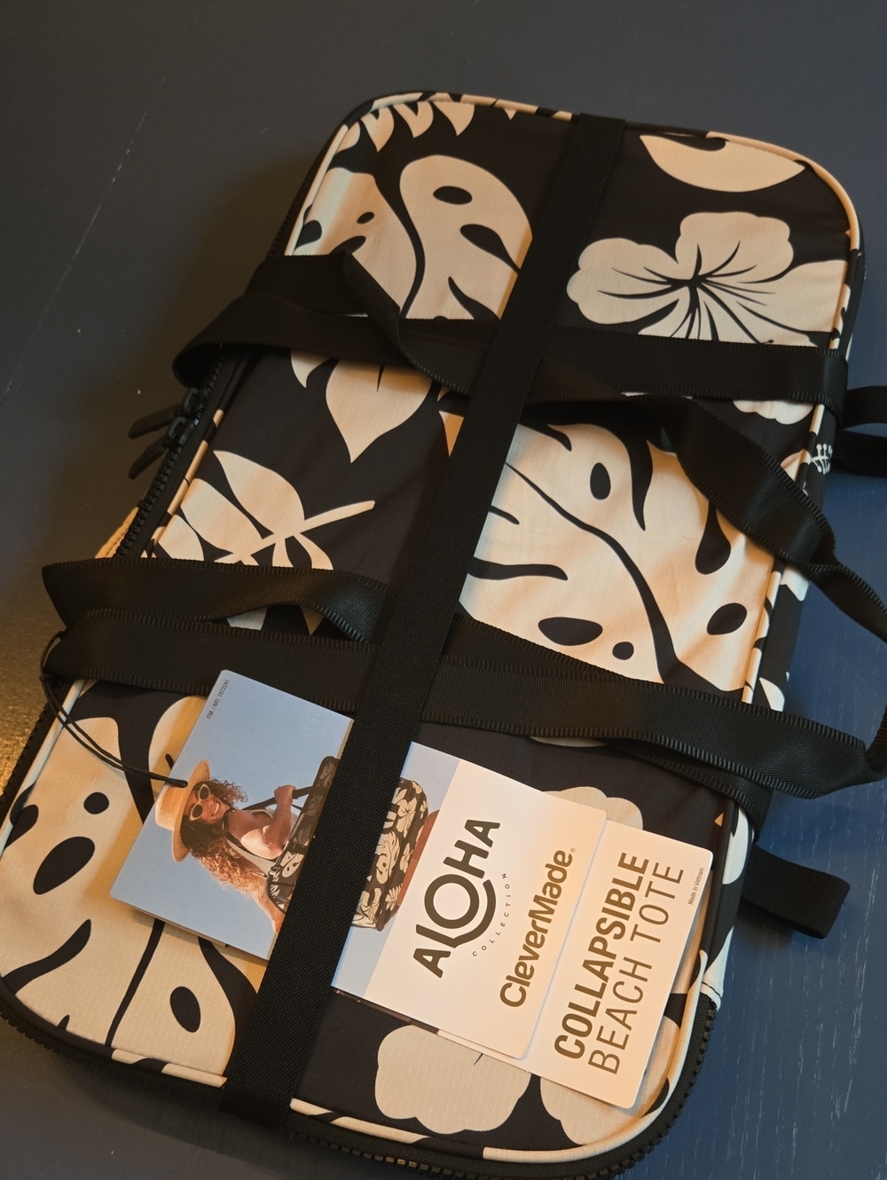 NWT ALOHA COLLECTION Collapsible Beach Tote - Picture 4 of 5